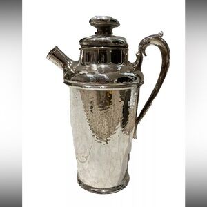 Vintage 1920’s Meriden Cocktail Shaker Hammered Silver Plate #313 Art Deco